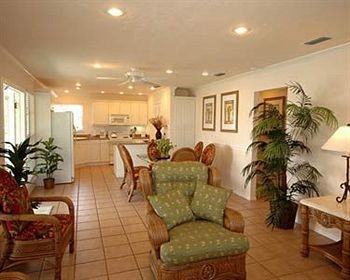 Tradewinds Resort By Resortquest Bradenton Beach Extérieur photo